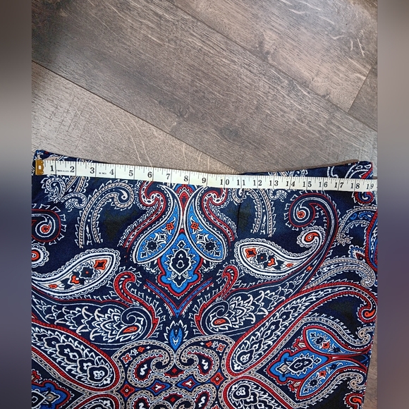 NYCC Pencil Skirt XL - Picture 4 of 7